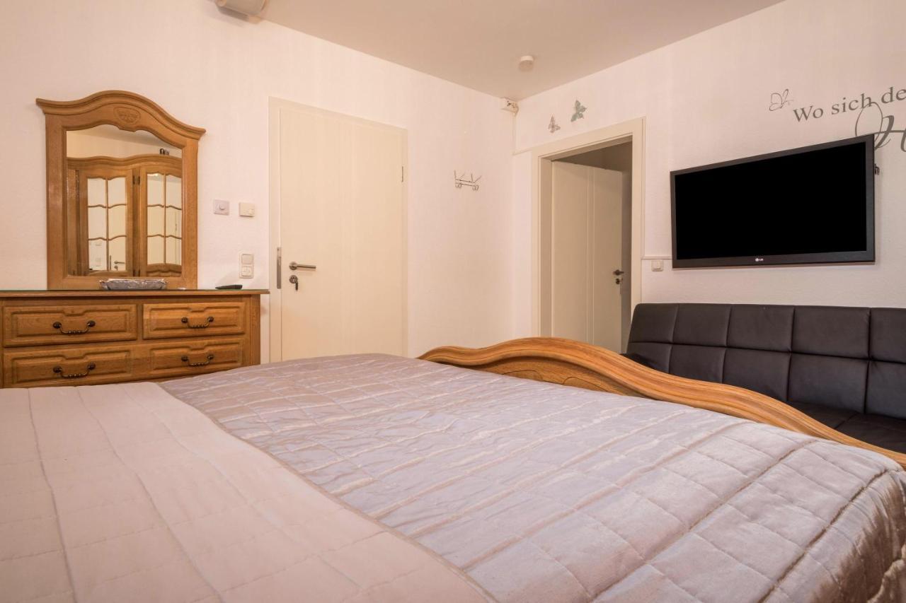 Apartment Fuer Zwei Meersburg Exteriör bild